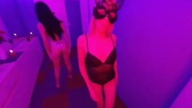 Nightclub Takeout - Roxanna Vienna