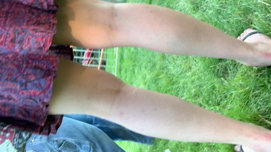 Upskirt legs shortshorts feet