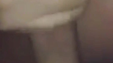 red head creamy milk