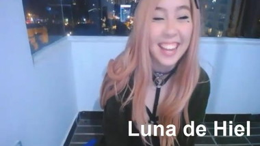 La Pelirroja se cambio de color de cabello 3