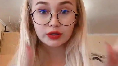 russian teen bitch diana twerking