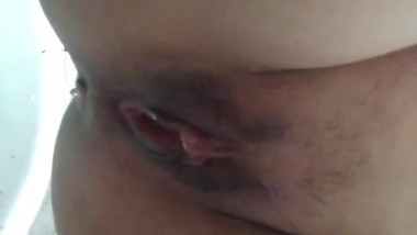 awek enam belas tahun kencing