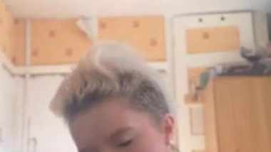 Chav Birmingham girl Jordan C - sucks a brush for BF