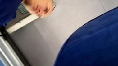 Upskirt na turista paraguaia