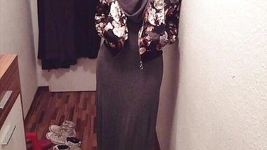 Arab Iraqi Girl Queen Rita Alchi in lovely Anal