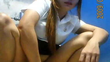 Desi Asian School Girls Toilet Spy Cam