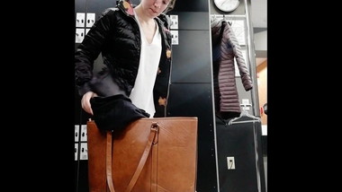 BUEN CULO EN EL GYM BY WIFE