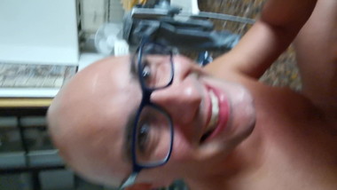 I take sexual pleasure as an English tourist