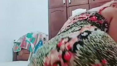 AlerkiNa Puddinzinho dancando funk de sainha muito gostosa