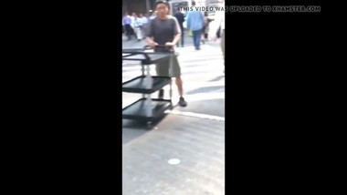 Cazando nalgas de mujeres 1