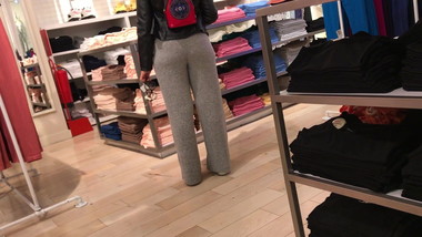 SEXY TEEN JIGGLE - Pt 1