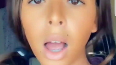 Beurette teen veut du sperme