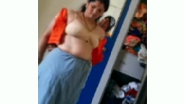 Tn radha bhabhi saree change