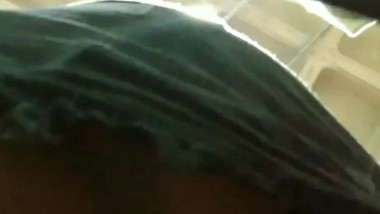 Outra morena rabuda UPS brunette big ass