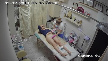 Hidden Spy Cam - Russian Beaty Salon - Pussy Depilation 03