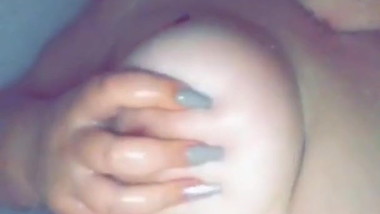 Snapchat teen Shows boobs in shower pt4