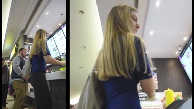 Teen Voyeur - Blue Shirt Sexy Blonde