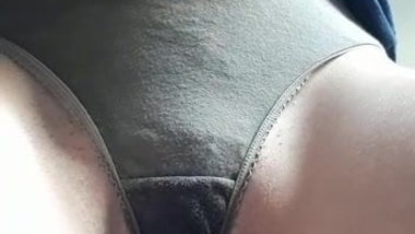 Teen pissing in pants