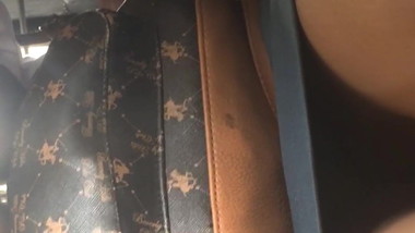 Boso kolehiyalang makinis ang legs