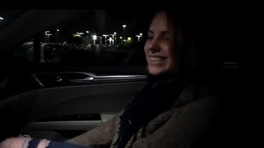 Teen singer fucks and sucks