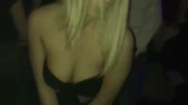 Lia ristic twerk u klubu