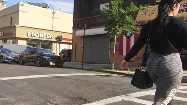 Lovely Fit Bubble Booty Latina in Grey Leggings