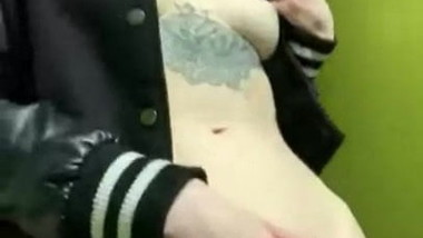 masturbating public place