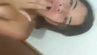 Novinha ficou peladinha no zap 18 teen