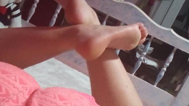 Sexy teen soles feet in the pose