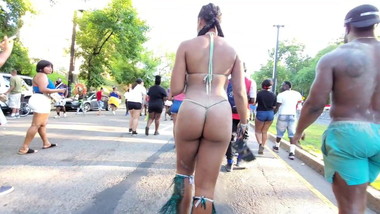 Ebony Teen Booty Wow (see description)