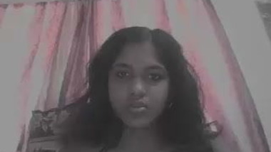 Desi girl show on webcam