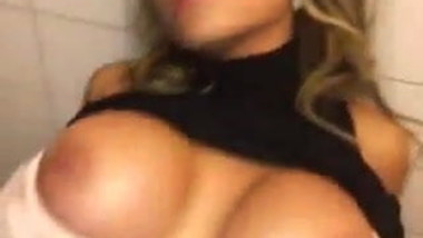 Novinha Bebada ( Aumente seu Penis 11 960736519 )