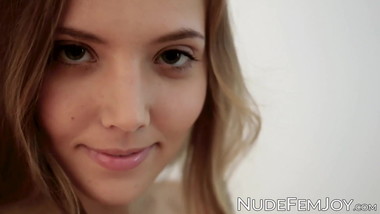 Perfect nubile teen Clover shows off her body in stockings