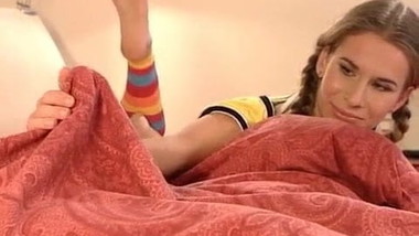 cum swallowing Free Porn Videos