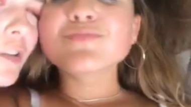 kissing Free Porn Videos